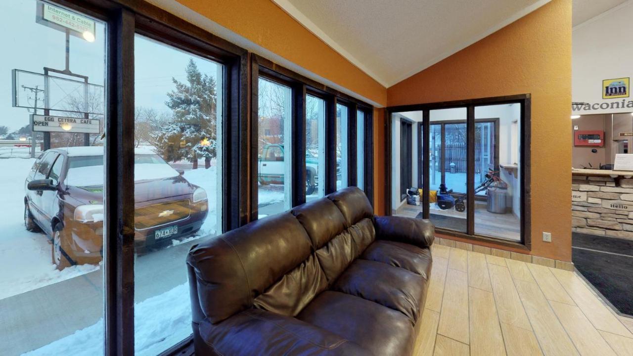 Waconia Inn And Suites 外观 照片
